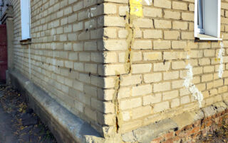 Selling A House With Foundation Damage Vs. Repairing It
